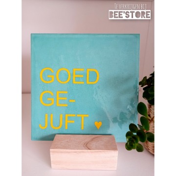 Incollage202505181525387811